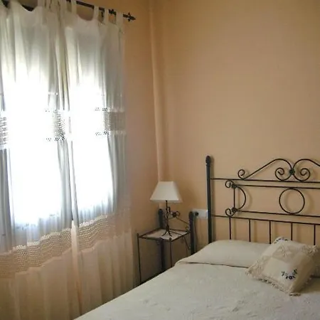 ゲストハウス Conde De La Encina