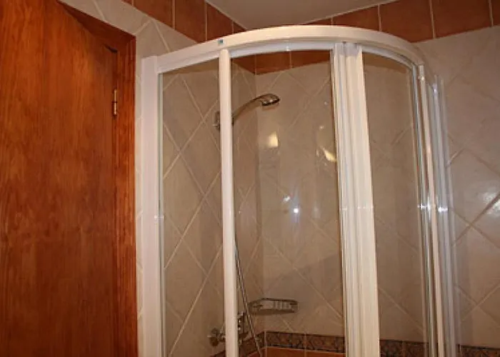 Conde De La Encina Affittacamere 2*